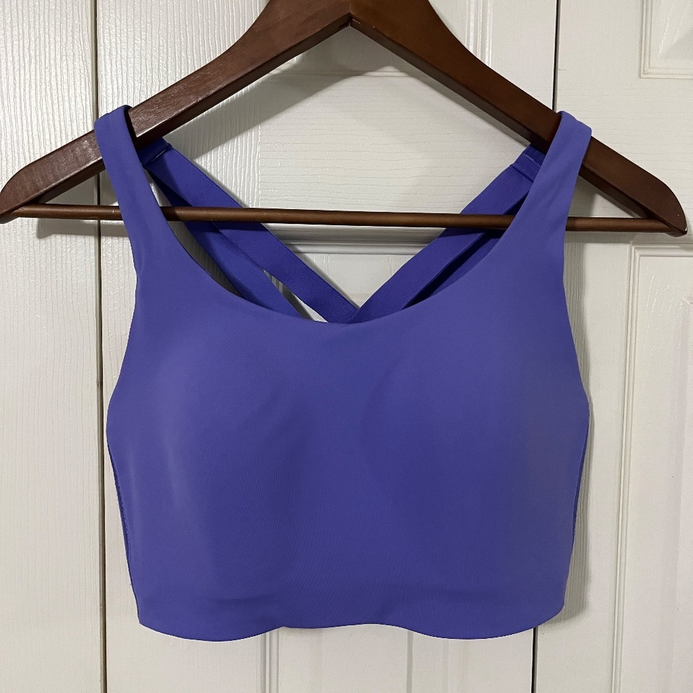 34DD Lululemon energy high support sports bra purple